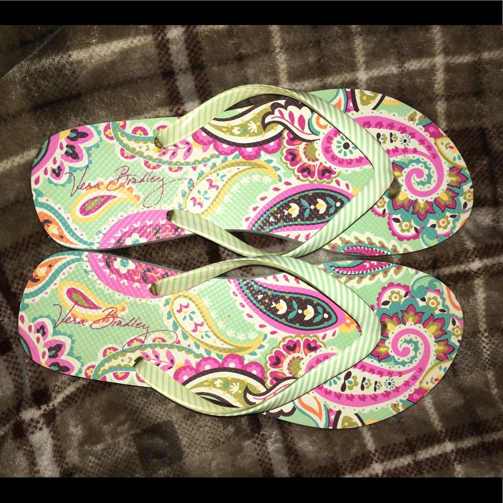 Vera Bradley flip flops